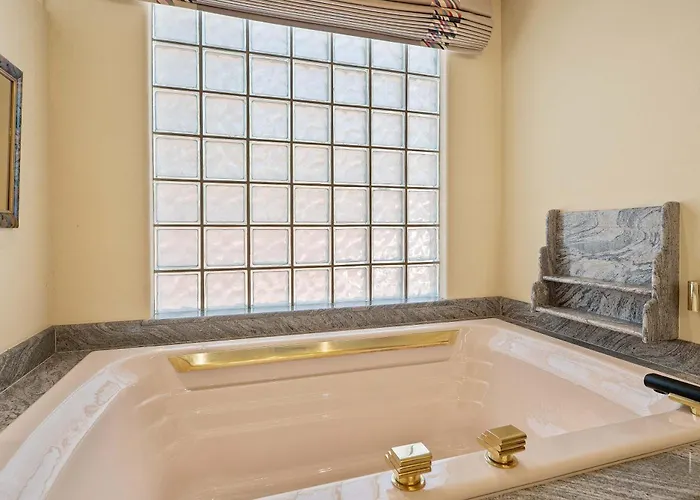 Holiday home Family Desert - Hot Tub & Scenic Views *